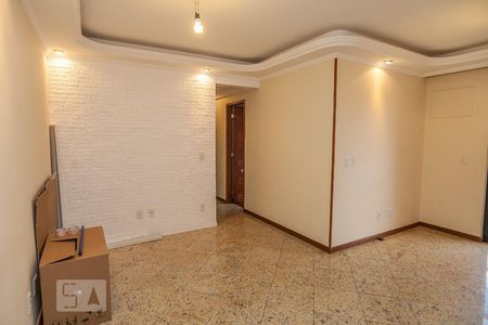 Apartamento à venda com 86m², 3 quartos e 1 vagaSala