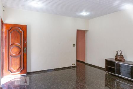 Casa para alugar com 300m², 4 quartos e 2 vagasSala