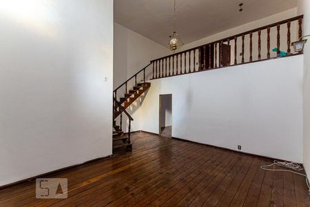 Sala de casa à venda com 2 quartos, 240m² em Barreto, Niterói