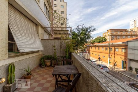 Varanda de apartamento para alugar com 3 quartos, 130m² em Vila Buarque, São Paulo