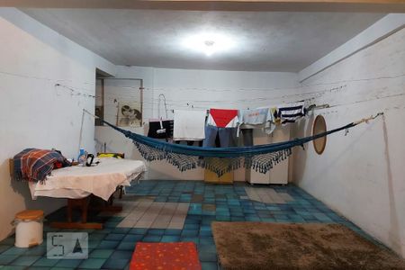 Casa à venda com 435m², 5 quartos e 4 vagas Casa à venda com 435m², 5 quartos e 4 vagasÁrea de serviço