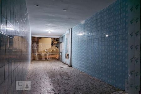 Casa à venda com 435m², 5 quartos e 4 vagas Casa à venda com 435m², 5 quartos e 4 vagasGaragem