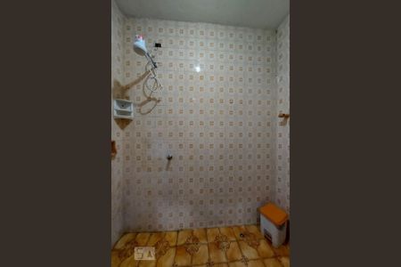 Casa à venda com 435m², 5 quartos e 4 vagas Casa à venda com 435m², 5 quartos e 4 vagasBanheiro