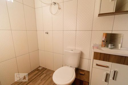 Banheiro de casa à venda com 2 quartos, 48m² em Brigadeira, Canoas