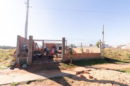 Fachada de casa à venda com 2 quartos, 48m² em Brigadeira, Canoas