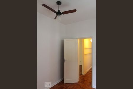 Quarto 1 de apartamento para alugar com 3 quartos, 80m² em Jardim Botânico, Rio de Janeiro