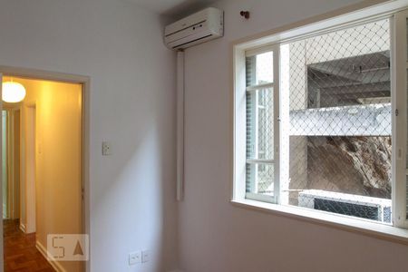 Quarto 1 de apartamento para alugar com 3 quartos, 80m² em Jardim Botânico, Rio de Janeiro