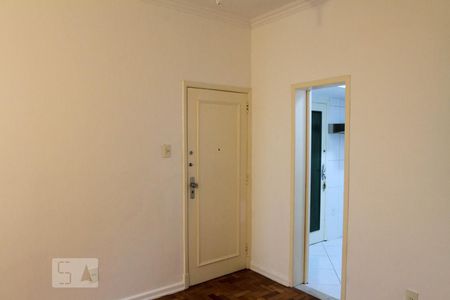 Sala de apartamento para alugar com 3 quartos, 80m² em Jardim Botânico, Rio de Janeiro