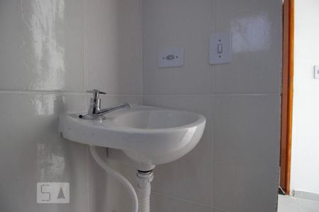 Banheiro de apartamento à venda com 2 quartos, 40m² em Jardim Sarah, São Paulo