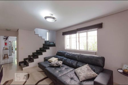 Sala de casa para alugar com 3 quartos, 132m² em Vila Ré, São Paulo