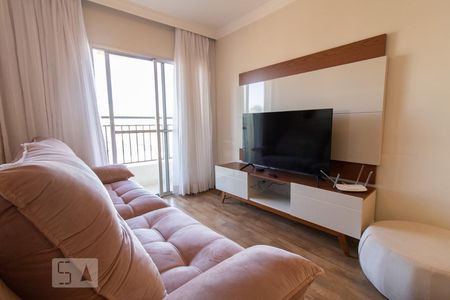 Sala de apartamento para alugar com 3 quartos, 67m² em Jardim Flor da Montanha, Guarulhos