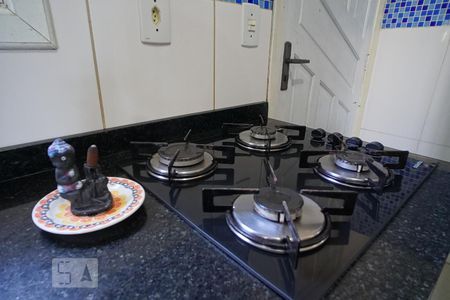 Sala - cozinha de casa à venda com 2 quartos, 96m² em Olaria, Canoas