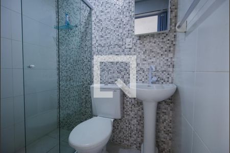 Banheiro de kitnet/studio para alugar com 1 quarto, 21m² em Vila Mariana, São Paulo