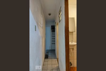 Corredor de casa à venda com 7 quartos, 95m² em Vila São Silvestre, São Paulo