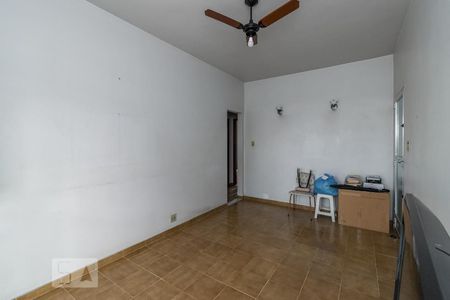 Sala de casa à venda com 3 quartos, 180m² em Vista Alegre, Rio de Janeiro