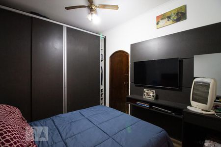 Suíte 1 de casa para alugar com 3 quartos, 300m² em Vila Flórida, Guarulhos