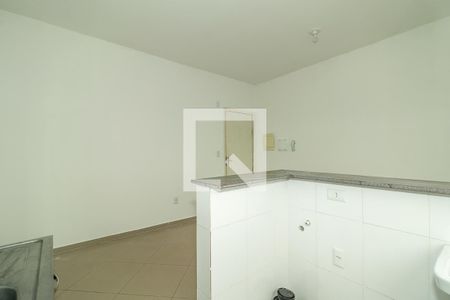 Sala / Cozinha de apartamento para alugar com 1 quarto, 70m² em Floresta, Porto Alegre