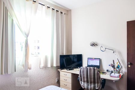 Quarto 2 de apartamento à venda com 2 quartos, 70m² em Heliópolis, Belo Horizonte