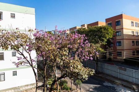 Vista do Quarto 1 de apartamento à venda com 2 quartos, 70m² em Heliópolis, Belo Horizonte