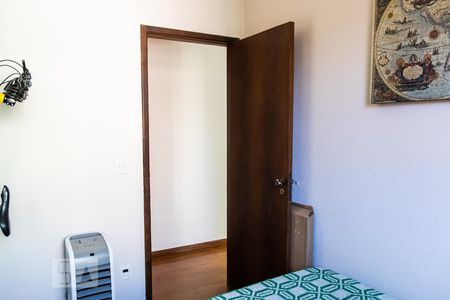 Quarto 1 de apartamento à venda com 2 quartos, 70m² em Heliópolis, Belo Horizonte