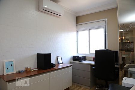 Sala de apartamento à venda com 2 quartos, 72m² em Vila Andrade, São Paulo