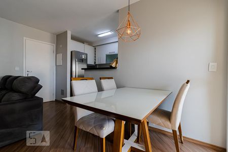 Sala de apartamento à venda com 2 quartos, 68m² em Vila Firmiano Pinto, São Paulo