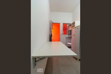 Detalhe Mesa de kitnet/studio para alugar com 1 quarto, 12m² em Vila Gomes, São Paulo