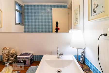 Lavabo de apartamento para alugar com 2 quartos, 51m² em Vila Olímpia, São Paulo