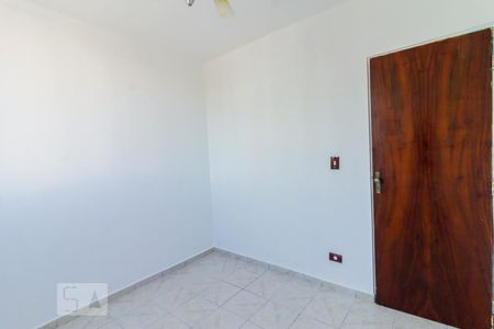 Quarto 1 de apartamento para alugar com 2 quartos, 47m² em Jardim Tranqüilidade, Guarulhos