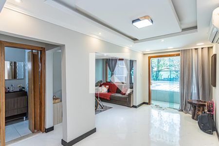 Sala de casa à venda com 3 quartos, 115m² em Vila Cruz das Almas, São Paulo