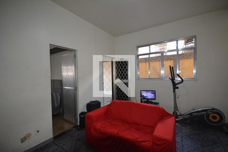 Sala de casa à venda com 4 quartos, 300m² em Irajá, Rio de Janeiro
