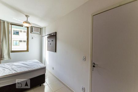 Suite de apartamento à venda com 2 quartos, 57m² em Badu, Niterói