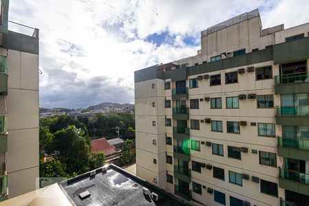 Vista da Sala de apartamento à venda com 2 quartos, 57m² em Badu, Niterói