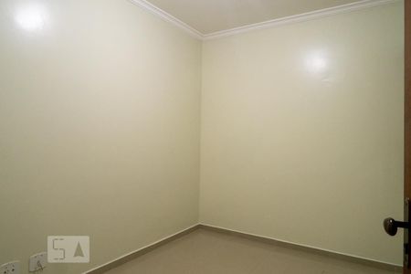 Quarto 1 de apartamento para alugar com 2 quartos, 58m² em Guará Ii, Brasília