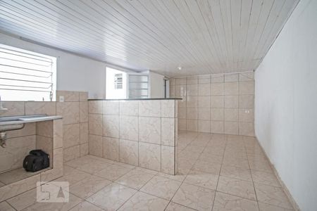 Sala/Cozinha de casa para alugar com 1 quarto, 40m² em Vila Cordeiro, São Paulo