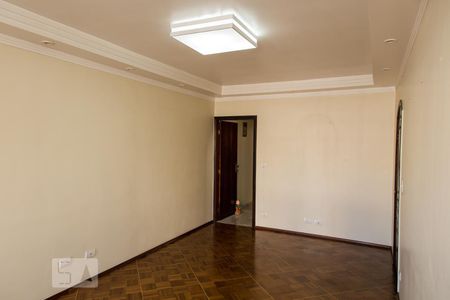 Sala de casa à venda com 3 quartos, 171m² em Vila Gustavo, São Paulo