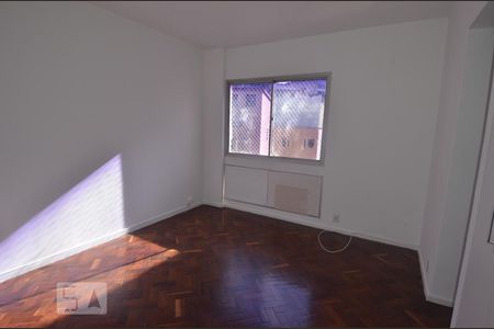 Quarto  2  de apartamento à venda com 2 quartos, 80m² em Copacabana, Rio de Janeiro