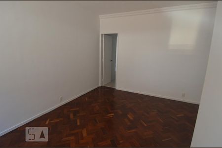 Sala de apartamento à venda com 2 quartos, 80m² em Copacabana, Rio de Janeiro