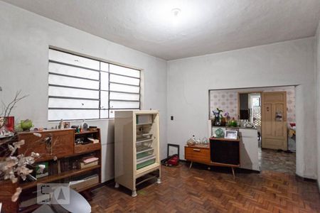 Sala 2 de casa para alugar com 4 quartos, 190m² em Sagrada Família, Belo Horizonte