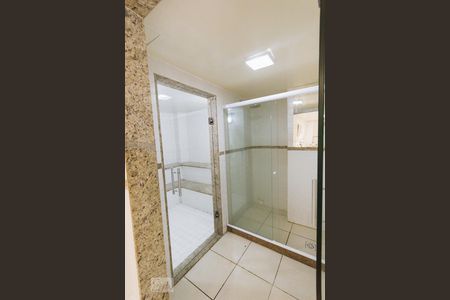 Apartamento à venda com 179m², 4 quartos e 1 vaga Apartamento à venda com 179m², 4 quartos e 1 vagaSauna