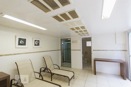 Apartamento à venda com 179m², 4 quartos e 1 vaga Apartamento à venda com 179m², 4 quartos e 1 vagaSauna