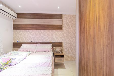 Apartamento à venda com 179m², 4 quartos e 1 vaga Apartamento à venda com 179m², 4 quartos e 1 vagaQuarto 3 - Suíte