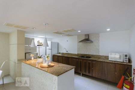 Apartamento à venda com 179m², 4 quartos e 1 vaga Apartamento à venda com 179m², 4 quartos e 1 vagaEspaço Gourmet