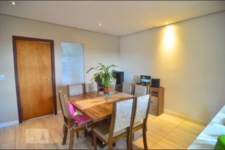 Sala de apartamento para alugar com 2 quartos, 70m² em Mato Grande, Canoas
