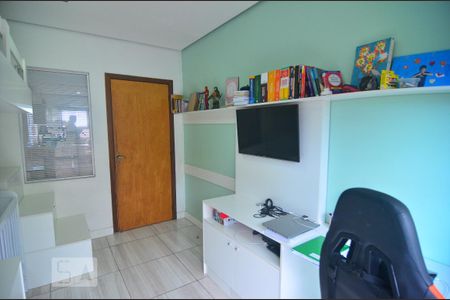Quarto 1 de apartamento à venda com 2 quartos, 70m² em Mato Grande, Canoas