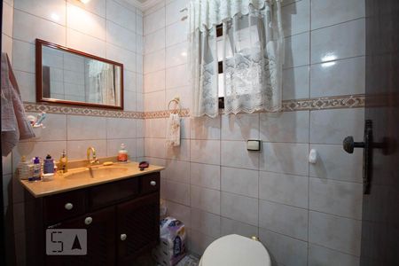 Lavabo (Casa Principal) de casa à venda com 7 quartos, 303m² em Vila Yara, Osasco