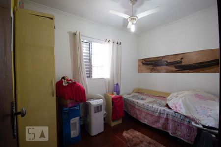 Casa à venda com 303m², 7 quartos e 4 vagas Casa à venda com 303m², 7 quartos e 4 vagasQuarto 3 (Casa Principal)