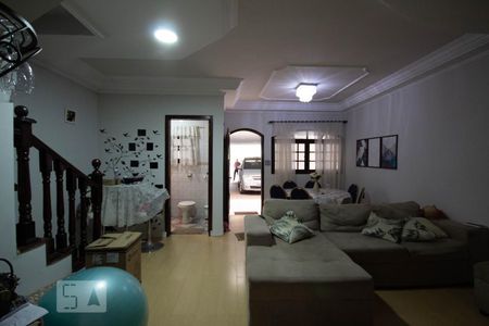Sala (Casa Principal) de casa à venda com 7 quartos, 303m² em Vila Yara, Osasco