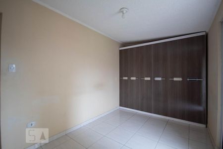 Casa à venda com 303m², 7 quartos e 4 vagas Casa à venda com 303m², 7 quartos e 4 vagasQuarto 6 (Apto. 02)