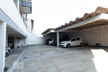Apartamento à venda com 154m², 2 quartos e 1 vaga Apartamento à venda com 154m², 2 quartos e 1 vagaEstacionamento